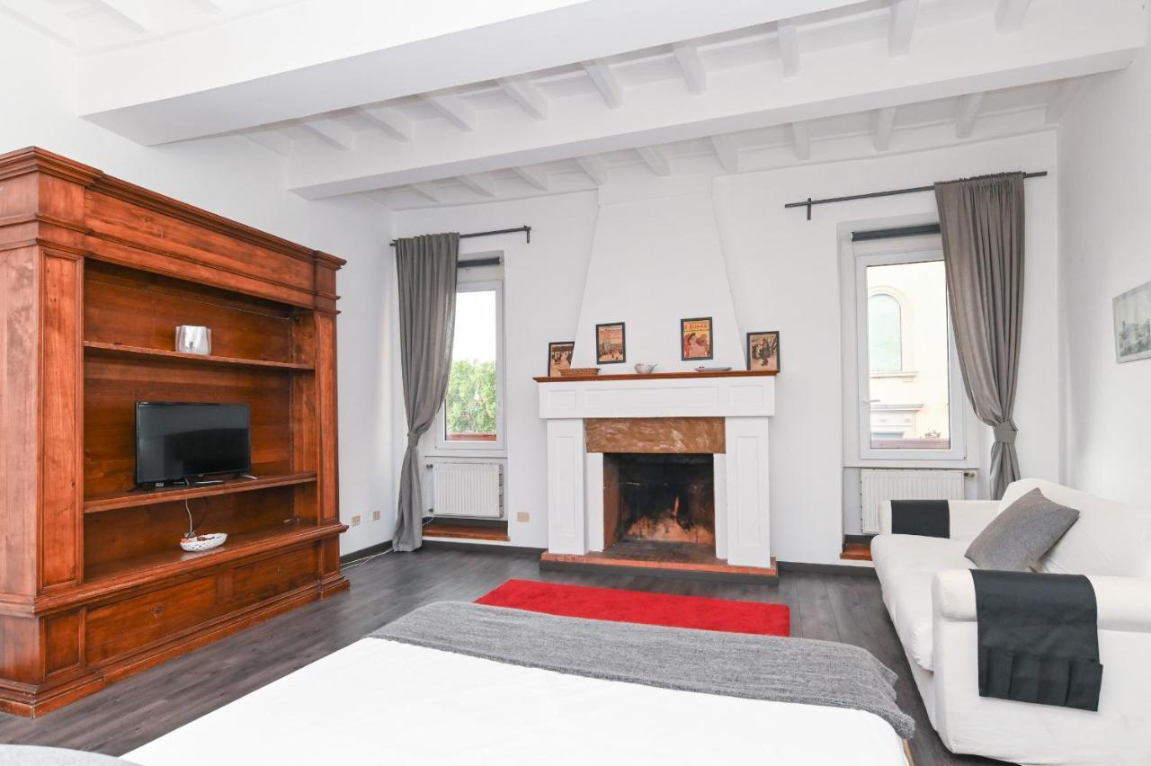 Gorgeous Trastevere Loft On The River 로마 외부 사진